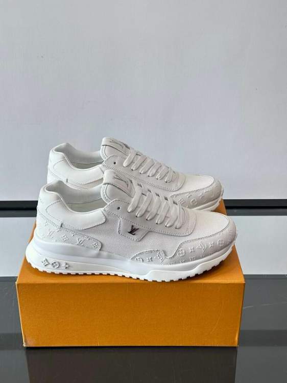 Picture of Louis Vuitton Shoes _SKULVsz38-44jyq010617634